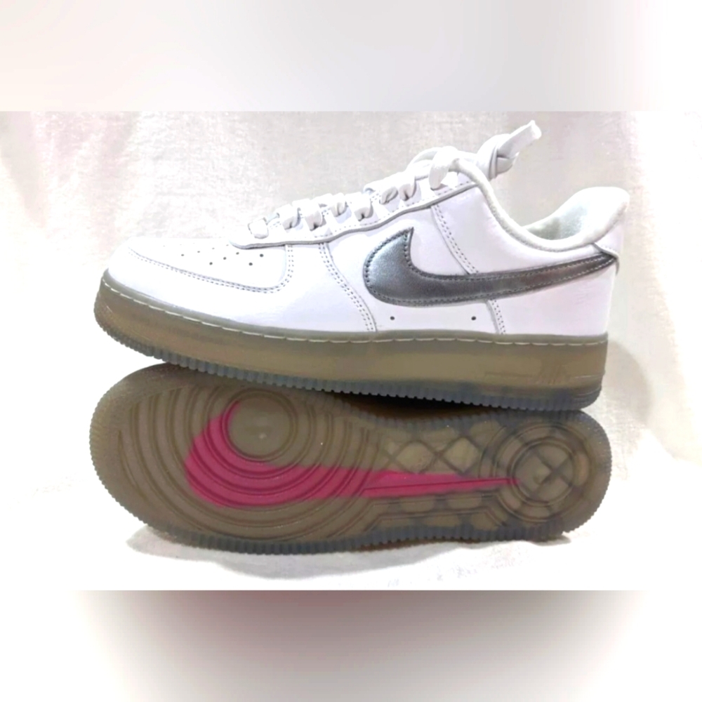 NEW Nike Air Force 1 '07 PRM White/Silver